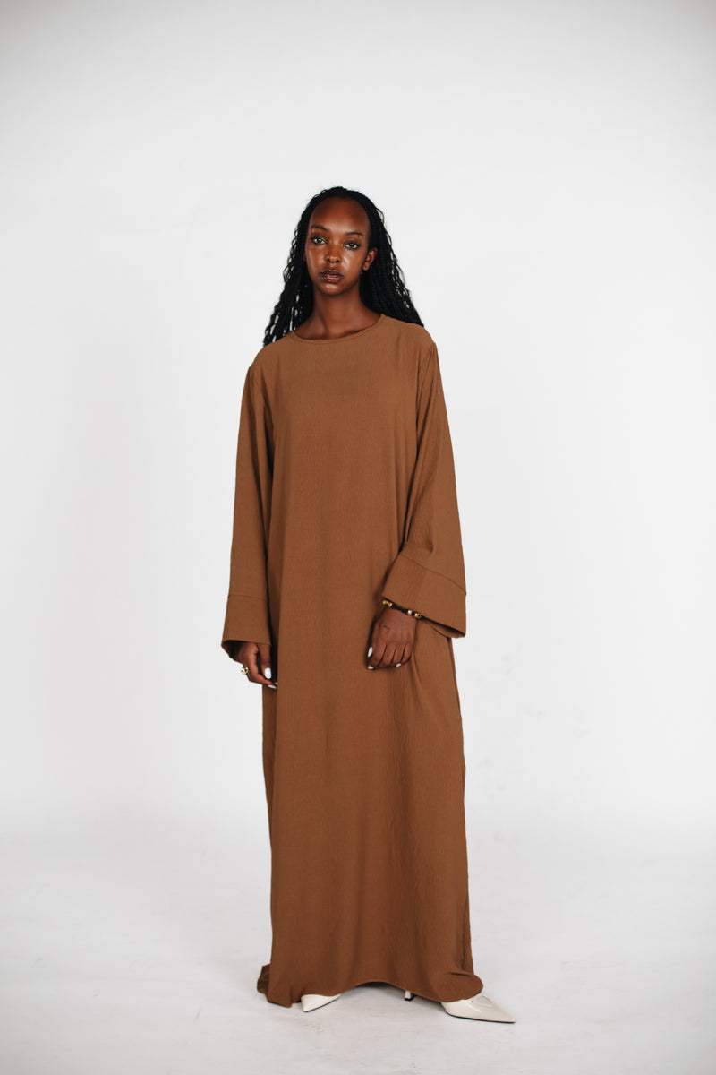 Schlichte lange Abaya aus Jazz - Karamellbraun