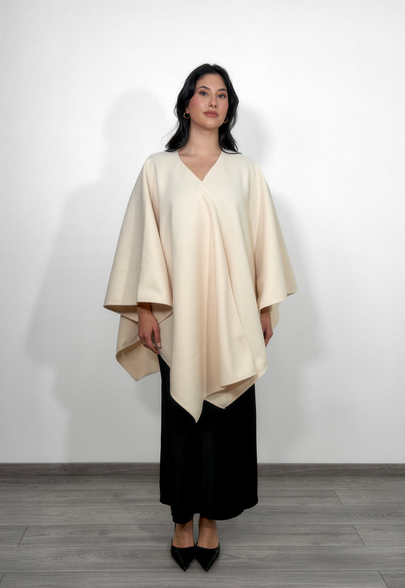 Poncho Mantel - Creme