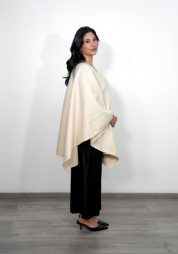 Poncho Mantel - Creme