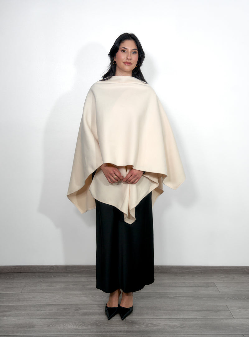 Poncho Mantel - Creme