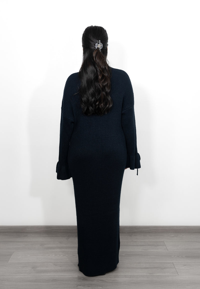 Long Oversized Knitted Dress with Bell Sleeves - Dark Blue