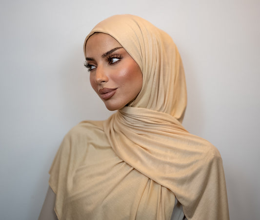 Light Jersey Hijab | Daisy